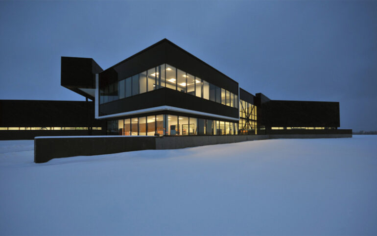 usine mésotec sherbrooke architecture commercial