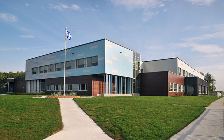 École de la Croisée Sherbrooke Architecture
